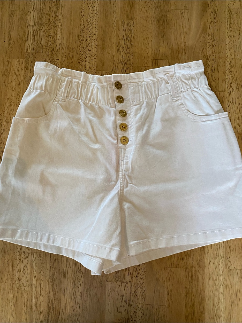 Lilly Pulitzer White High-Waist Button-Front Shorts